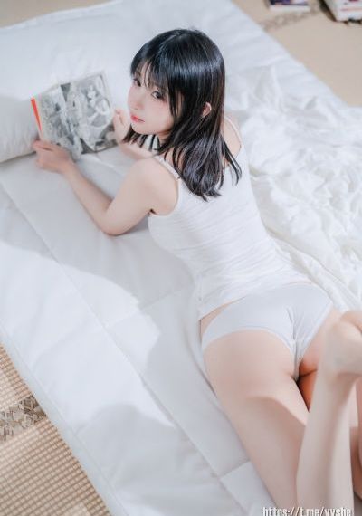 麻豆国产AV美丽班主任_高清免费高清观看