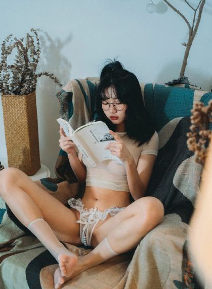 亚洲a∨性爱第一页_日本成人在线