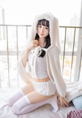 在公车上受j呻吟流水不断_BD高清欧美在线观看