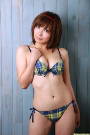 五月天黑人妻AV_日本电影在线