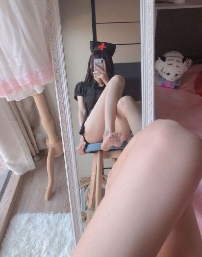 宝贝乖把胸罩脱了腿张开视频_超清动漫在线观看