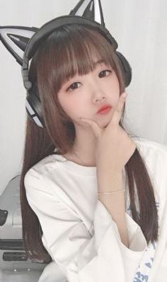 边吃奶边被躁爽了在线观看_剧情片在线观看