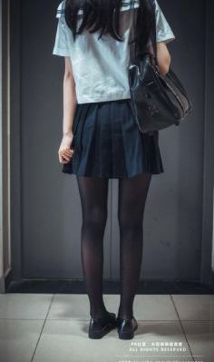 十七岁韩剧免费播放_JVID性感写真